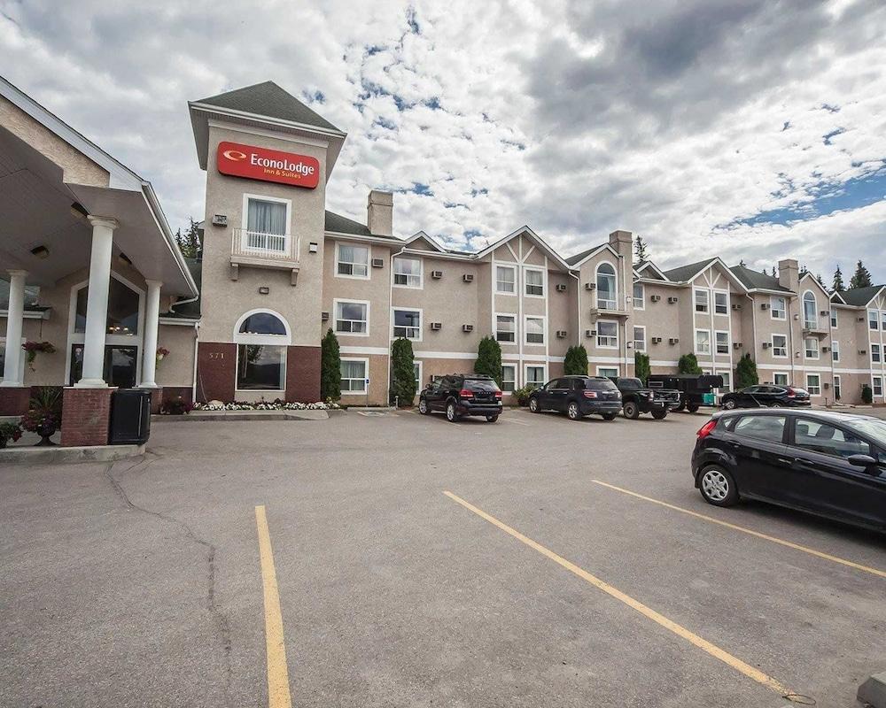 Coast Hinton Hotel Exterior photo